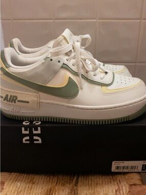 Nike Low-Top Sneaker — White with Cream Accents